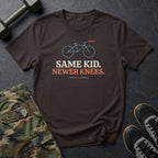 Same Kid. Newer Knees. T-Shirt in Dark Chocolate