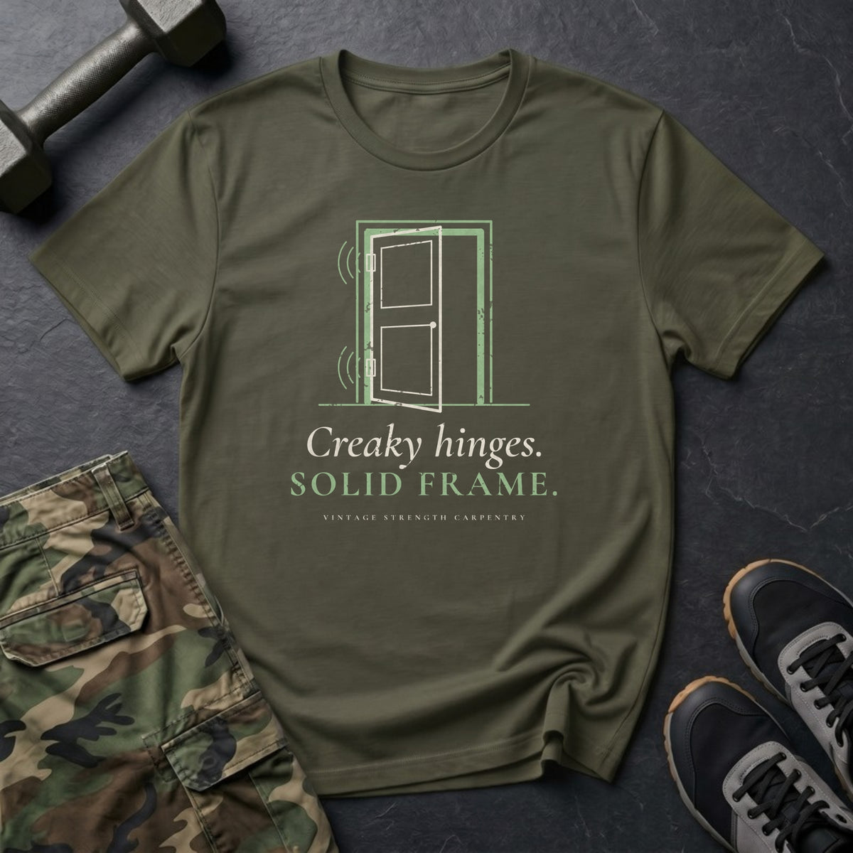 Creaky Hinges. Solid Frame. T-Shirt in Military Green