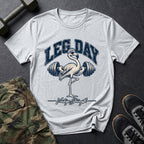 Leg Day Flamingo - Gym T-Shirt in Ice Grey